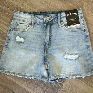 Art and class child’s large, 10/12, never worn relaxed shorts